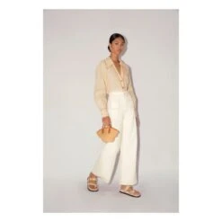 Celena Linen Shirt | Sand -American Vintage Shop unnamed file 1025