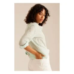 Manon Shirt | Pale Green -American Vintage Shop unnamed file 1048