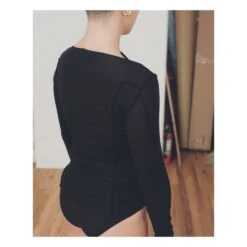 Omato Ribbed Organic Cotton Long Sleeve T-shirt | Black -American Vintage Shop unnamed file 1422