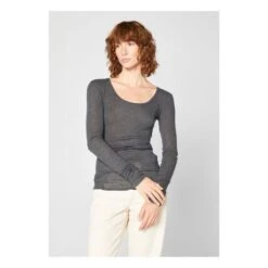 American Vintage Massachusetts Crew Neck Long Sleeve T-shirt | Marled Charcoal Grey -American Vintage Shop unnamed file 1507