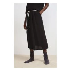 Hurtado Cupro Skirt | Black -American Vintage Shop unnamed file 1939