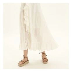 Fern Skirt | White -American Vintage Shop unnamed file 2122