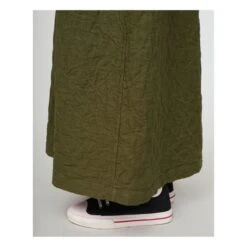 Tulip Quilted Skirt | Khaki -American Vintage Shop unnamed file 2226