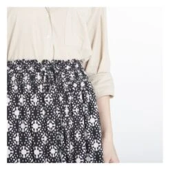 Portia Skirt | Midnight Blue -American Vintage Shop unnamed file 2293