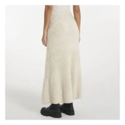 By Malene Birger Hevina Skirt | Cream -American Vintage Shop unnamed file 2317