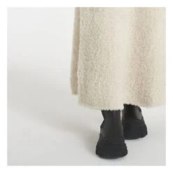 By Malene Birger Hevina Skirt | Cream -American Vintage Shop unnamed file 2318