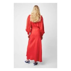 Elton Cloud Skirt | Red -American Vintage Shop unnamed file 2329