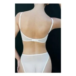 Form Bra | White -American Vintage Shop unnamed file 448