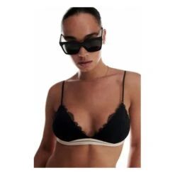 Love Stories Darling Lace Bra | Black -American Vintage Shop unnamed file 458