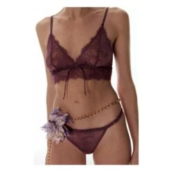 Love Stories Gwen Bra | Crimson -American Vintage Shop unnamed file 522