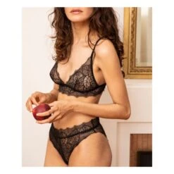 Liao Bustier | Black -American Vintage Shop unnamed file 766