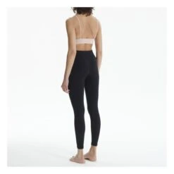 Poise Crop Top | Nude -American Vintage Shop unnamed file 795